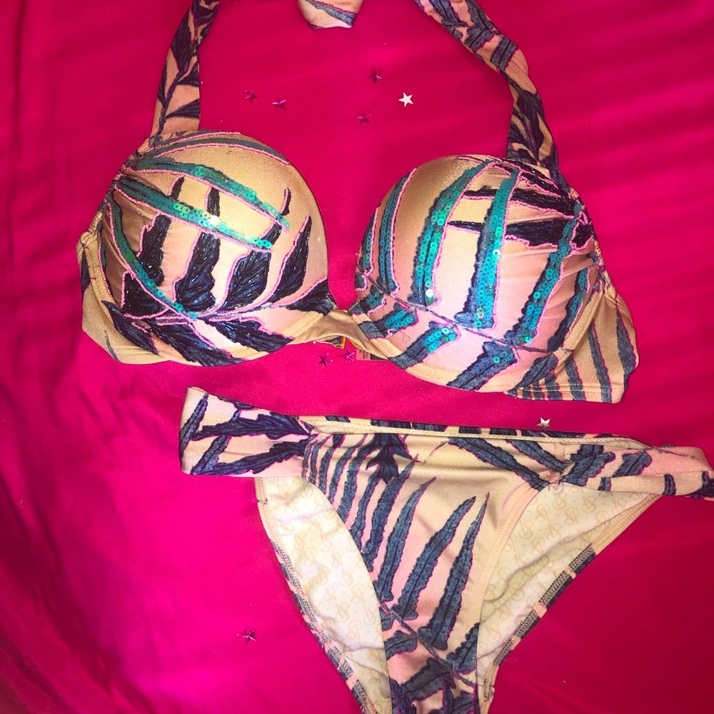 Victoria’s Secret Very Sexy 34C Bombshell Push-Up Sequin Bikini Set **RARE HTF**